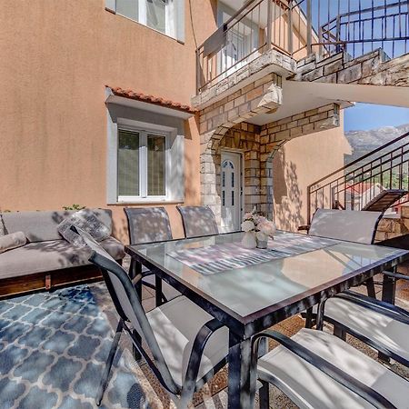 Apartments Pelle Τίβατ Εξωτερικό φωτογραφία